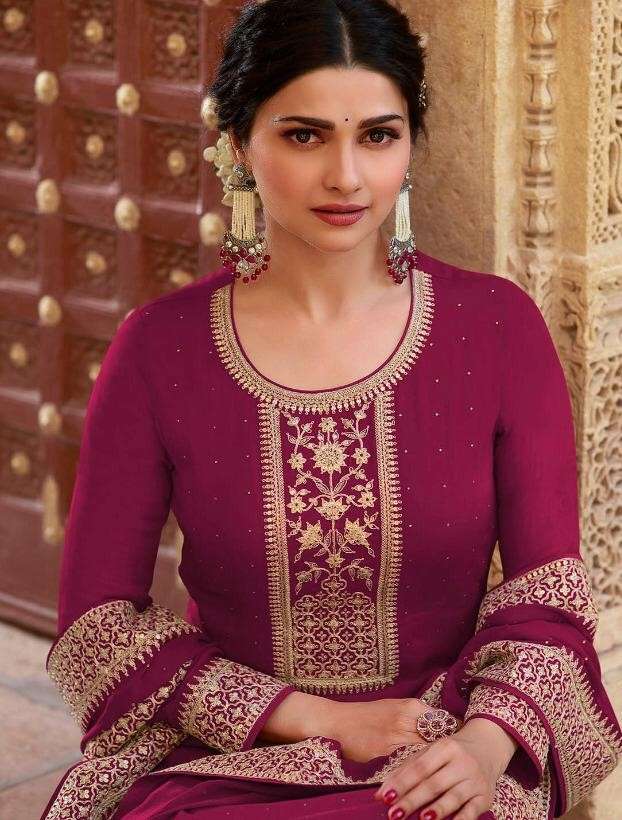 VINAY PRESENTS KASEESH ANDAAZ EMBROIDERED GEORGETTE WITH SWAROVSKI WORK SALWAR SUIT WHOLESALER