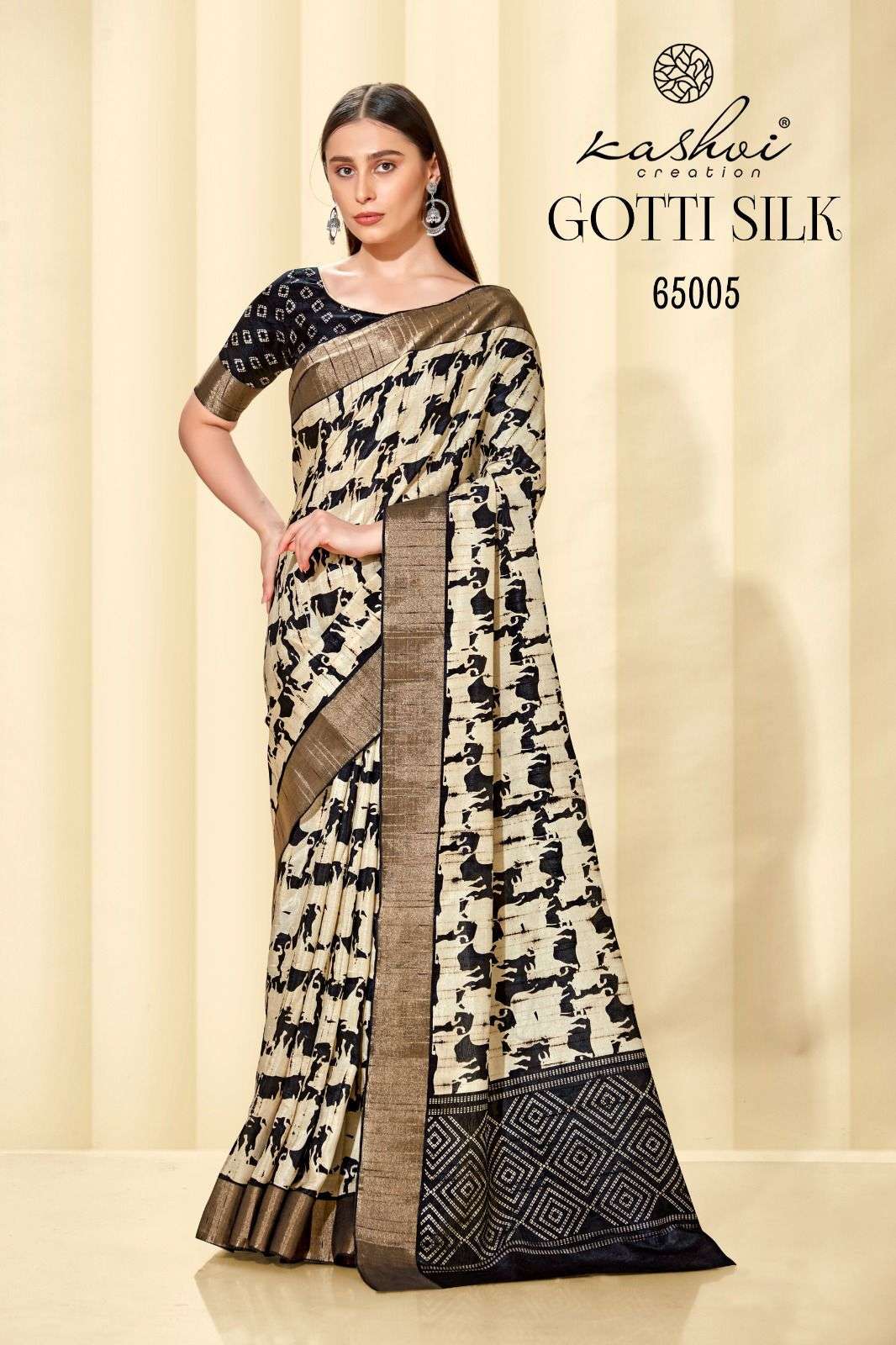 Latest Dola Silk Saree with Gotta work at Rs.750/Piece in surat offer by  Happy Pack