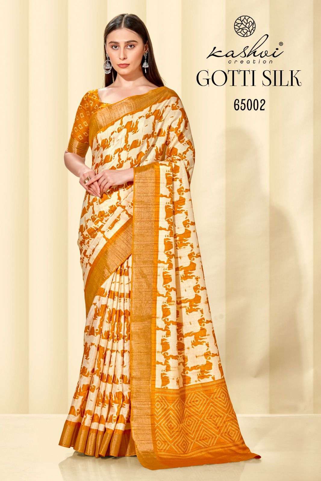 Buy Green And Yellow Two Toned Saree In Silk With Pure Patola Woven  Moroccan Jaal And Gotta Patti Embroidered Border