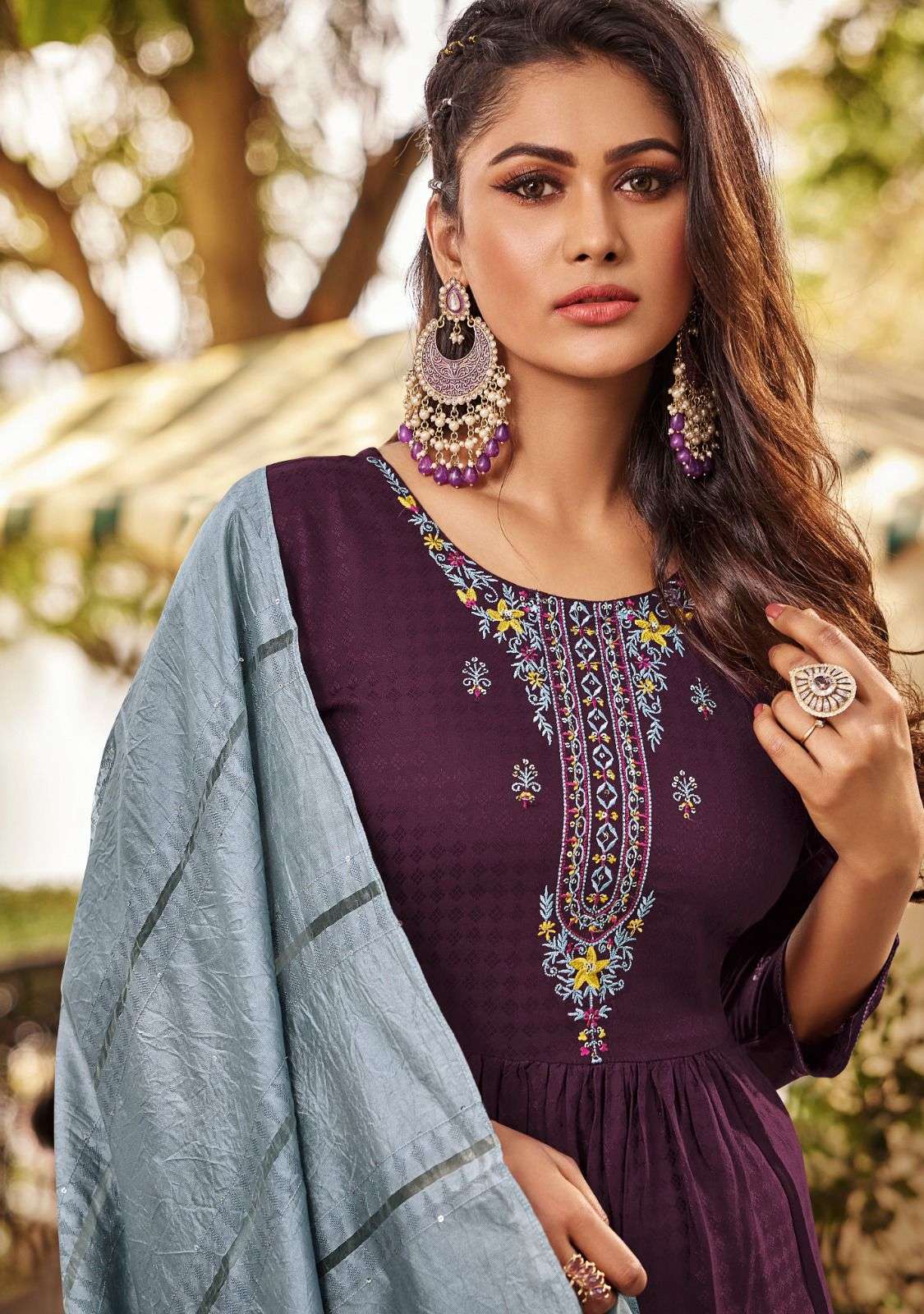 LADIES FLAVOUR PRESENTS SURABHI  READYMADE WEAVING BUTTI KURTI WITH BOTTOM AND DUPATTA  CATALOG WHLESALER AND EXPORTER IN SURAT 