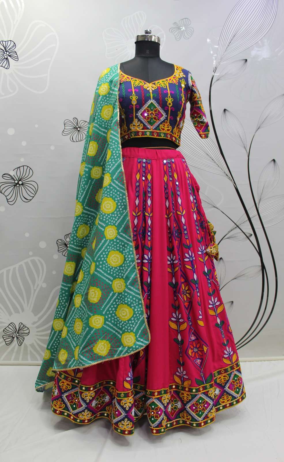 SHUBHKALA PRESENTS RAAS VOL-7 DESIGNER NAVRATRI COLECTION LEHNGHA CHOLI CATALOG WHOLESALER AND EXPORTER IN SURAT 