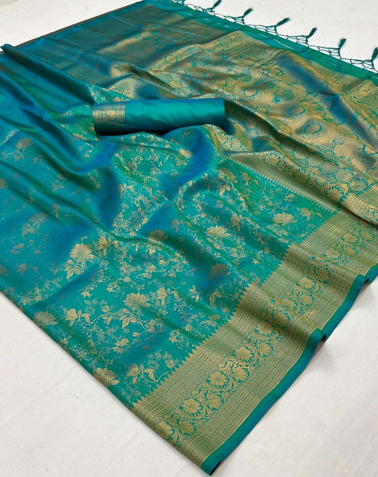 RAJBEER PRESENTS KZAINAB SOFT HANDLOOM WEAVING SAREES CATALOG WHOLESALER AND EXPORTER IN SURAT