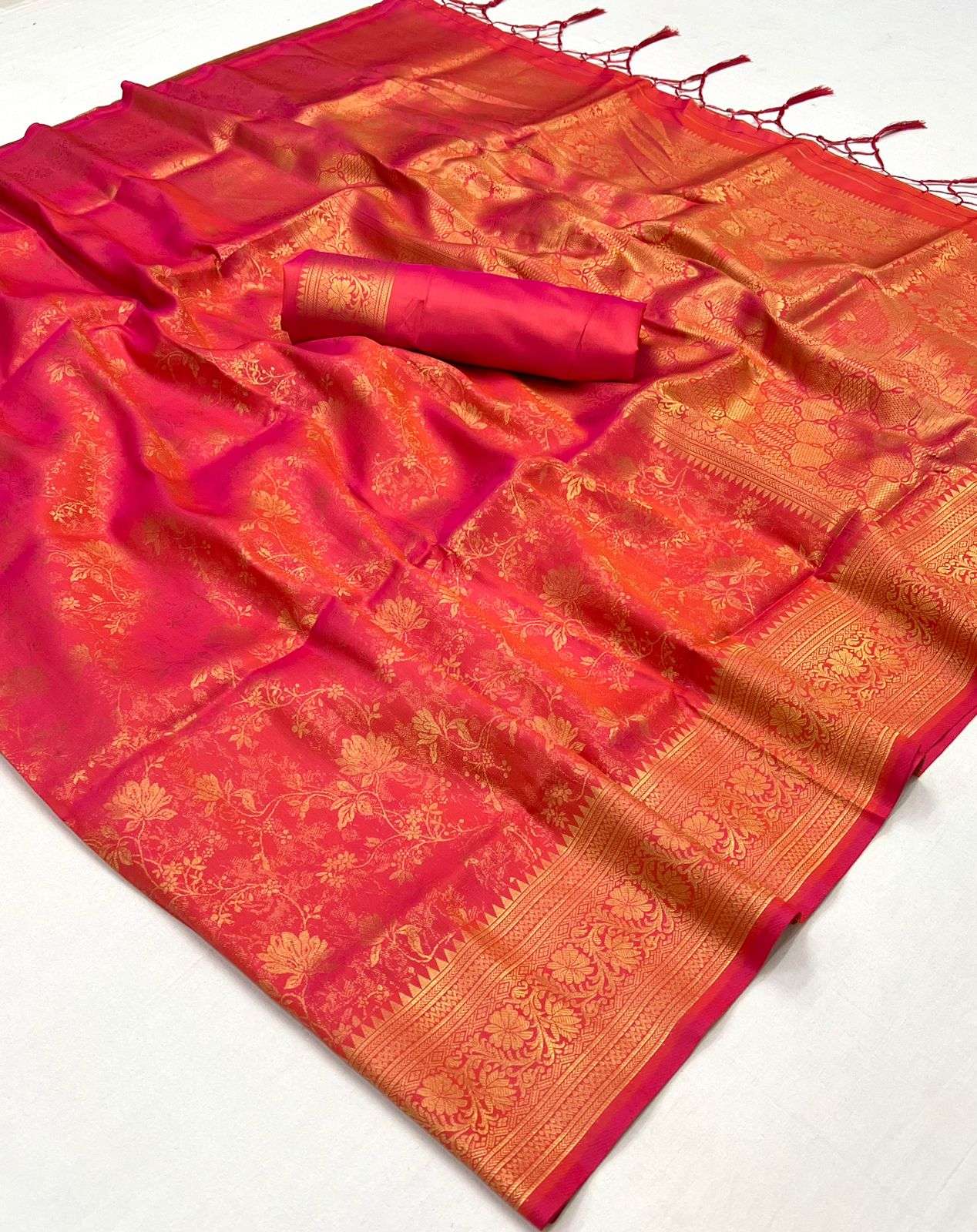 RAJBEER PRESENTS KZAINAB SOFT HANDLOOM WEAVING SAREES CATALOG WHOLESALER AND EXPORTER IN SURAT