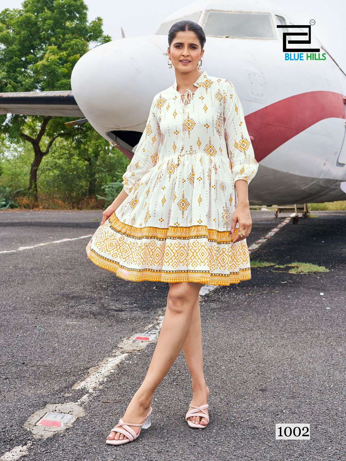BLUE HILLS PRESENTS NETFLIX RAYON TUNIC STYLE FANCY READYMADE SHORT MIDI DRESS CATALOG WHOLESALER AND EXPORTER 