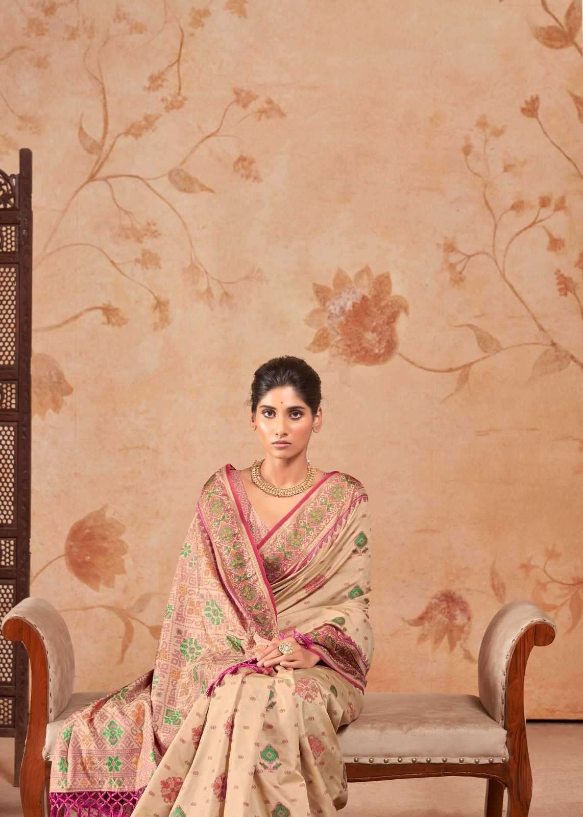 RAJPATH PRESENTS RIDDHI SIDDHI PATOLA SILK TRADITIONAL WEAR SAREES CATALOG WHOLESALER AND EXPORTER 