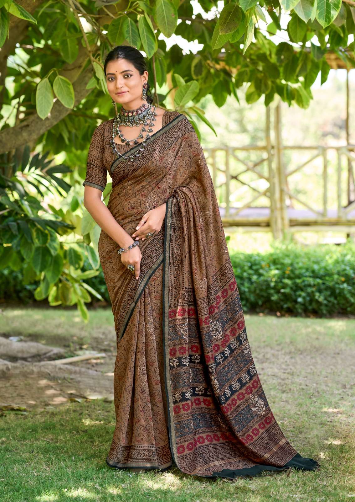 SR PRESENTS KASAK FANCY HANDBLOK PRINTED SAREES CATALOG WHOLESALER AND EXPORTER 