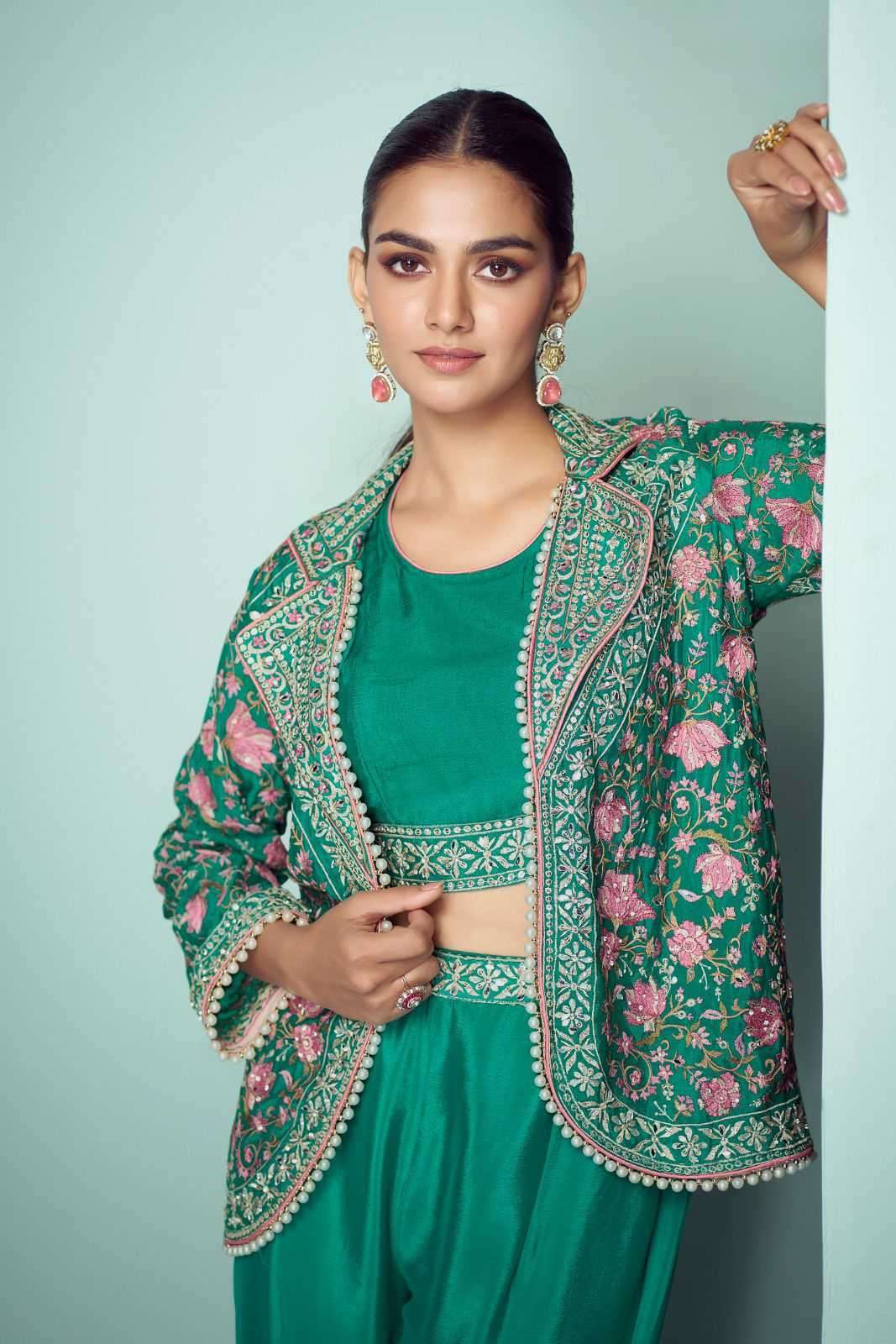GULKAYRA DESIGNER PRESENTS MARIYAM CHINON EXCLUSIVE DESIGN FULL STITCH INDO WESTERN DRESS CATALOG WHOLESALER AND EXPORTER 