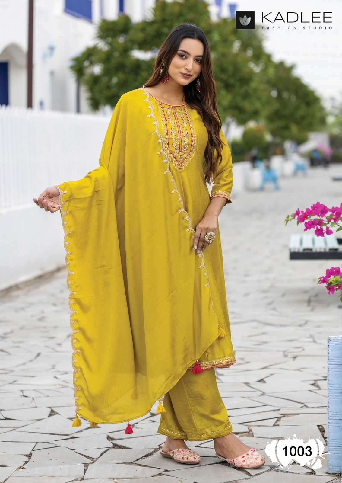 KADLEE PRESENTS AFSAANA UNIQUE STYLE THREAD WORK VICHITRA READYMADE CATALOG WHOLESALER AND EXPORTER 