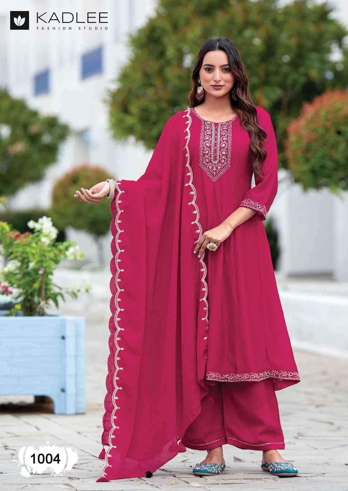 KADLEE PRESENTS AFSAANA UNIQUE STYLE THREAD WORK VICHITRA READYMADE CATALOG WHOLESALER AND EXPORTER 