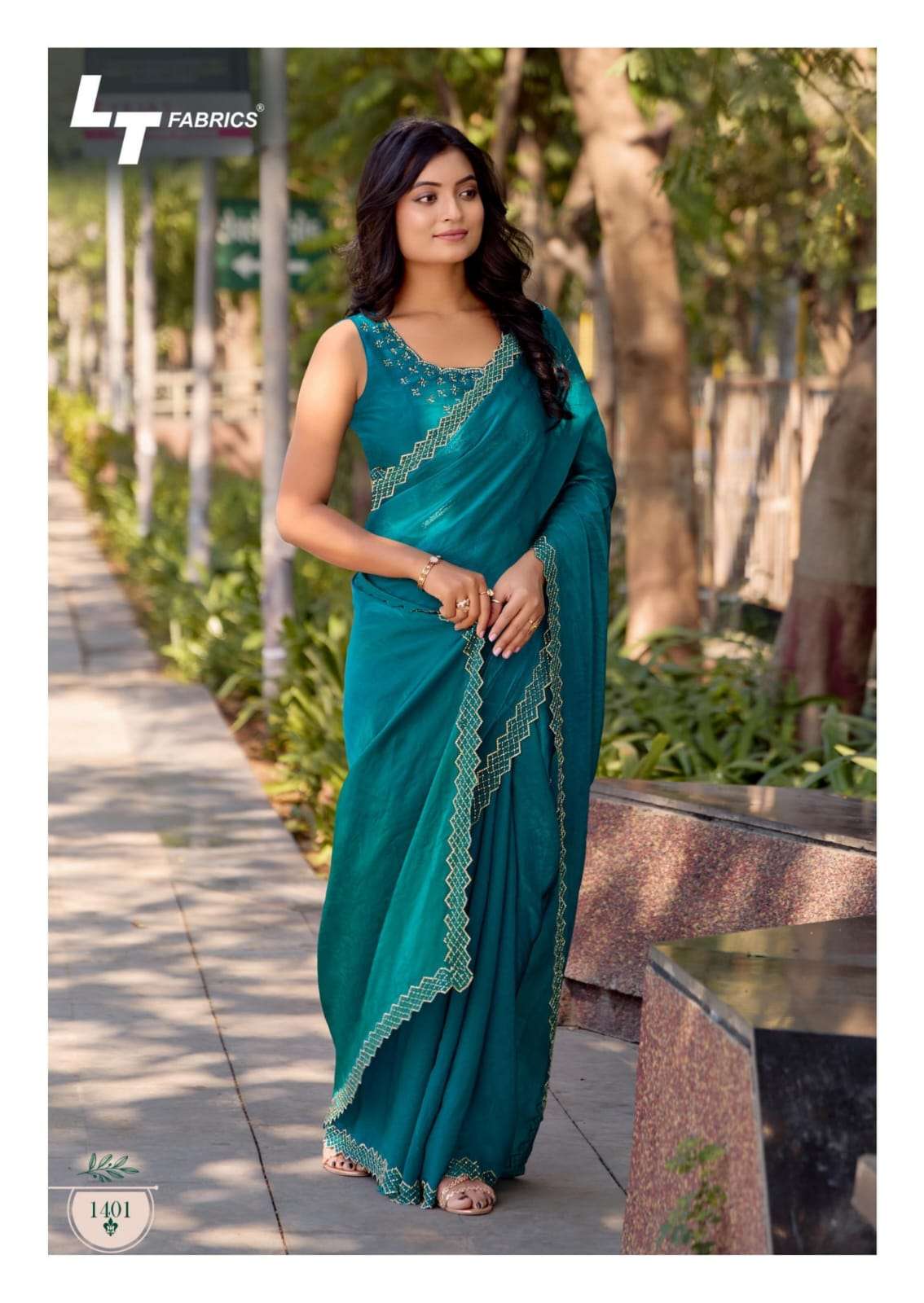Kashvi Creation Presents Silver Stone Vol-14 Jharkan Work Fashionable Sarees Catalog Wholesaler And Exporter in Surat