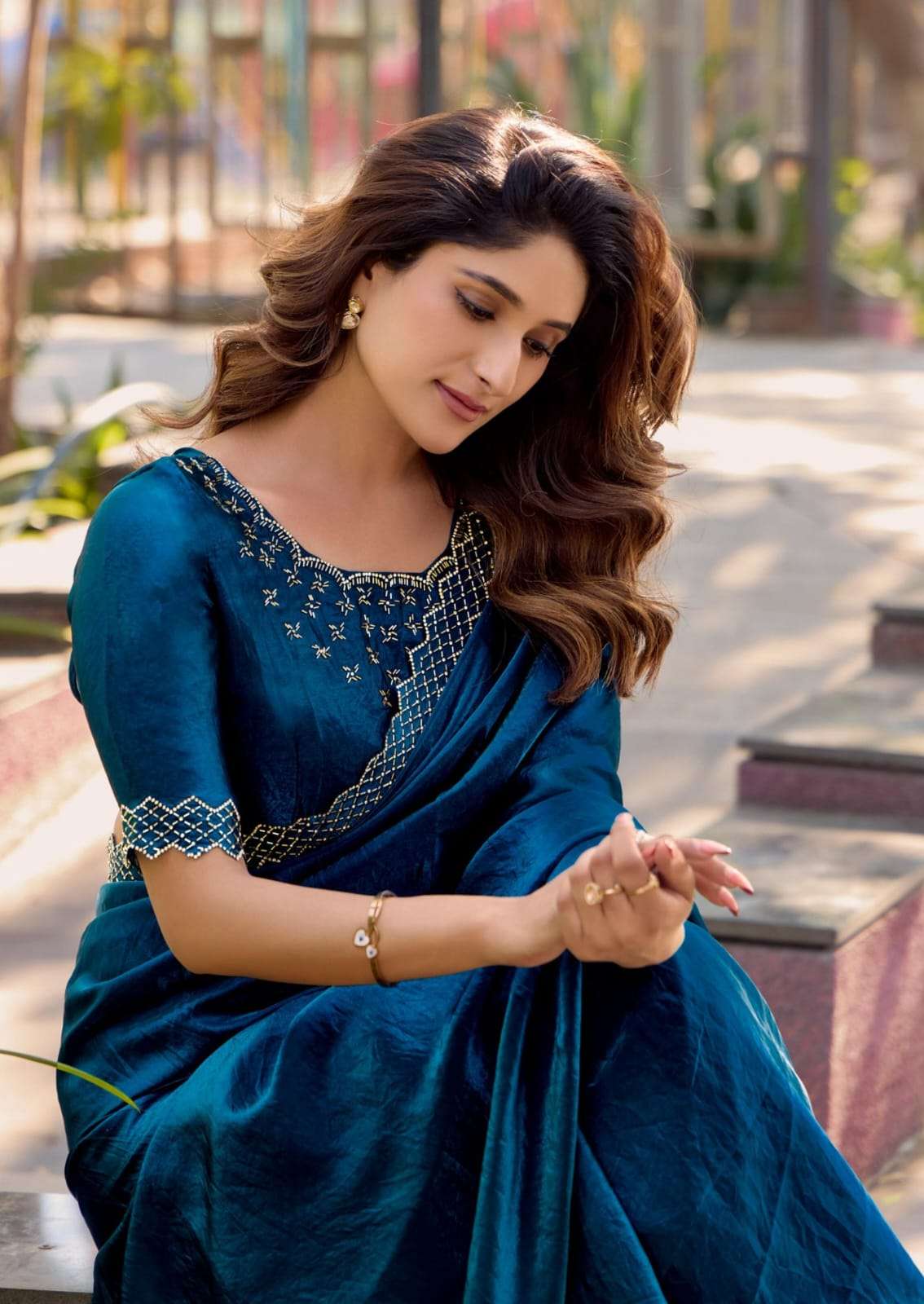 Kashvi Creation Presents Silver Stone Vol-14 Jharkan Work Fashionable Sarees Catalog Wholesaler And Exporter in Surat