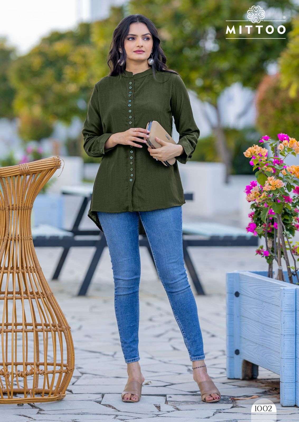 MITTOO PRESENTS CUDBURY RAYON SHORT KURTIS CATALOG WHOLESALER AND EXPORTER IN SURAT