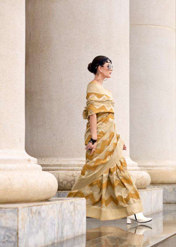 Rajpath Presents Renault Cotton Linen Silk Stylish Look Saree For Womens Catalog wholesaler And Exporter 
