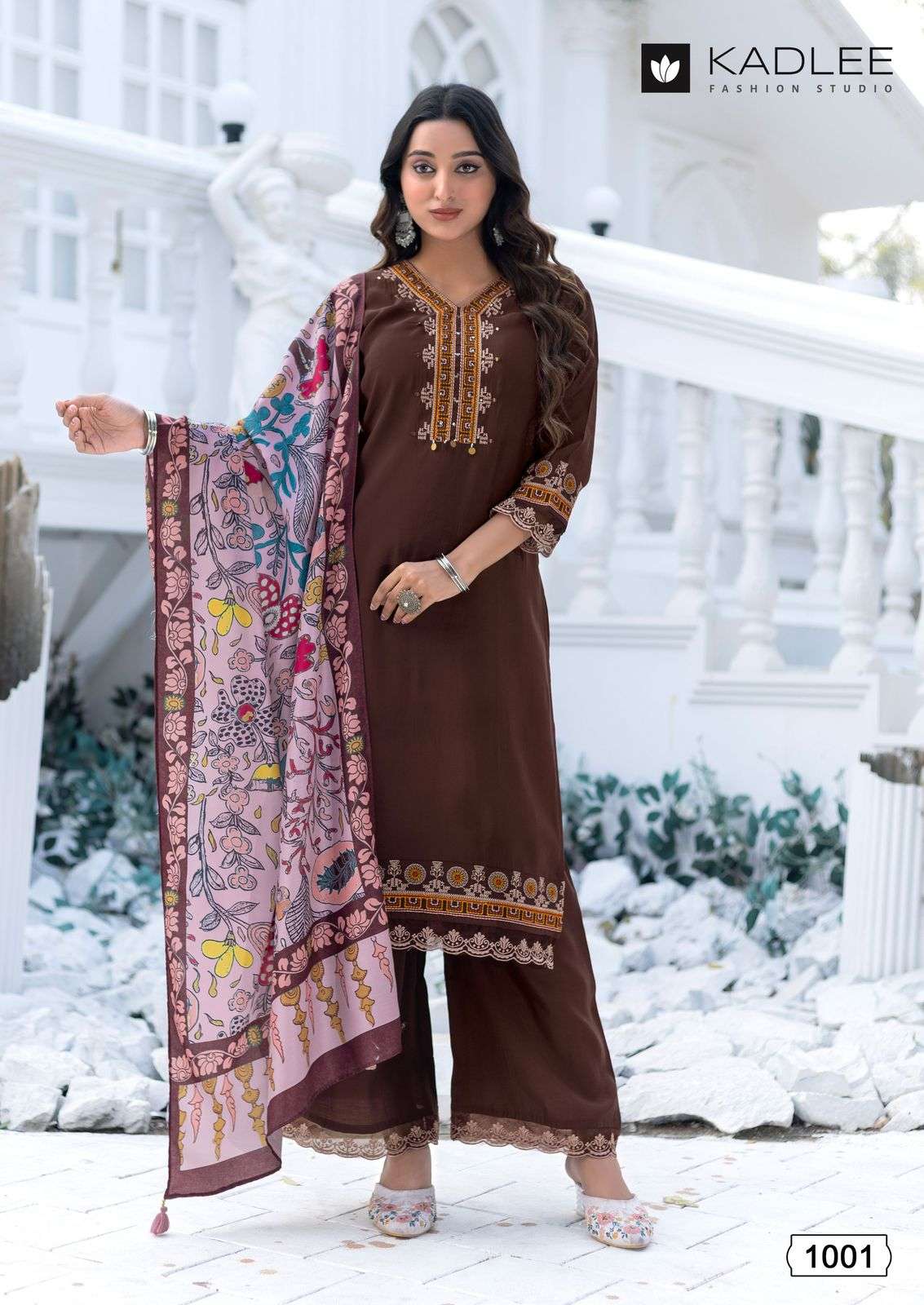 kadlee presents evergreen rayon readymade classic kurti with bottom and duppata catalog wholesaler and exports