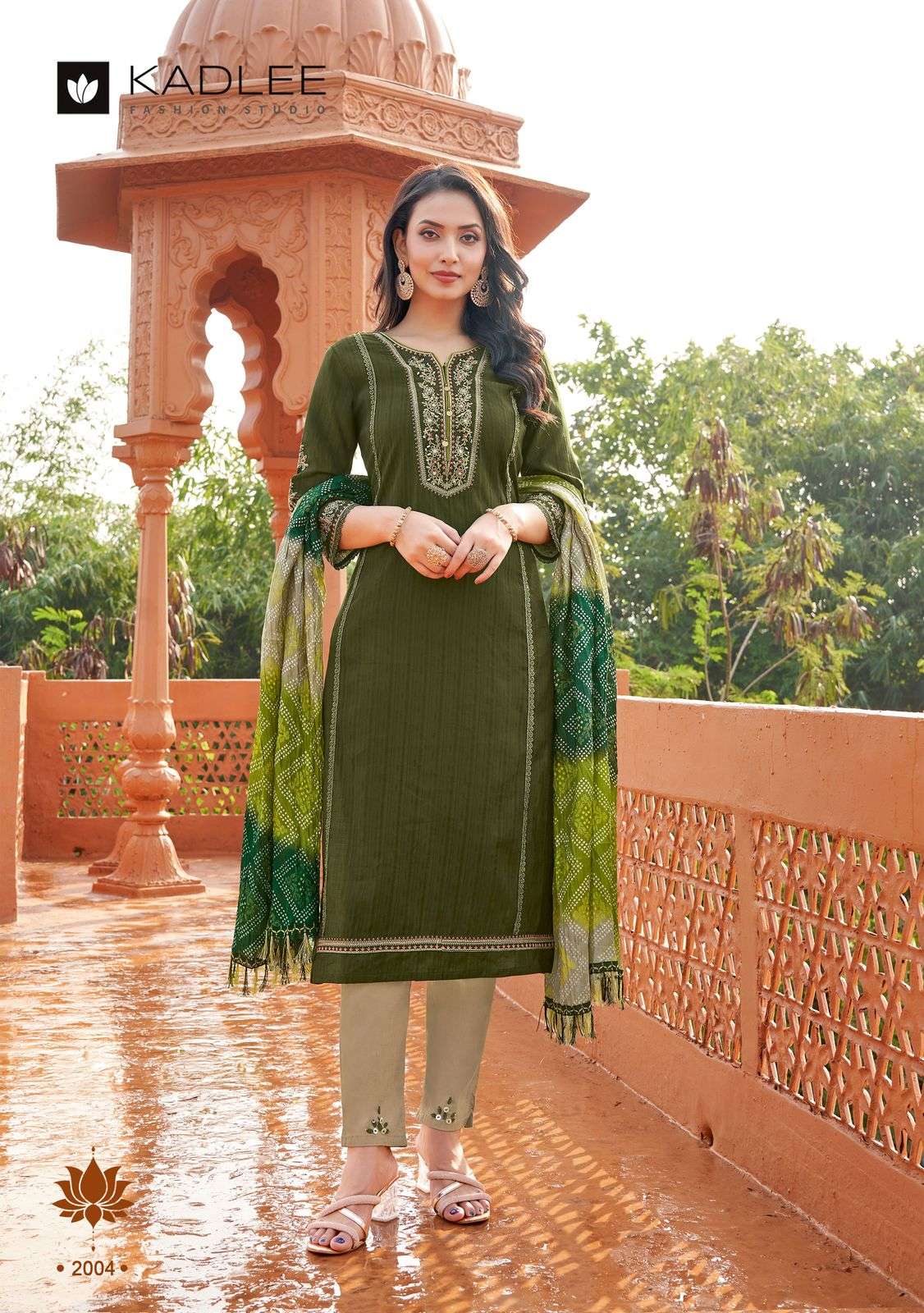 kadlee presents kesar viscose weaving readymade classic kurti catalog wholesaler and exports
