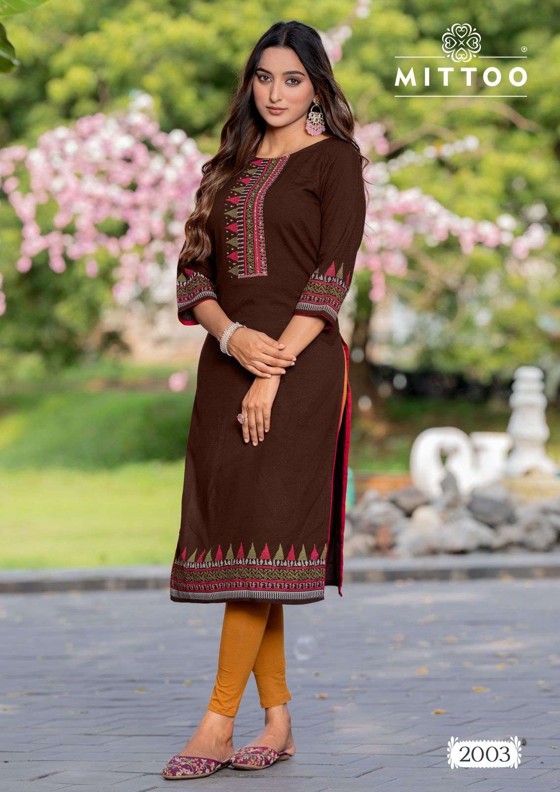 MITTOO PRESENTS SIYAA FANCY VISCOSE WEAVING KURTIS CATALOG WHOLESALER AND EXPORTER IN SURAT