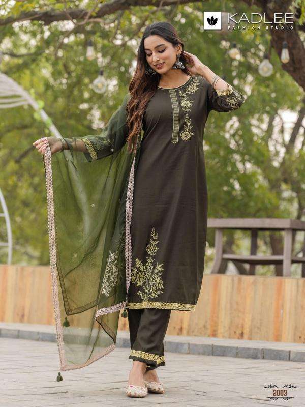 Kadlee Presents Karwaa Viscose Weaving Fully Stitch Gorgeous Kurtis Catalog Wholesaler 