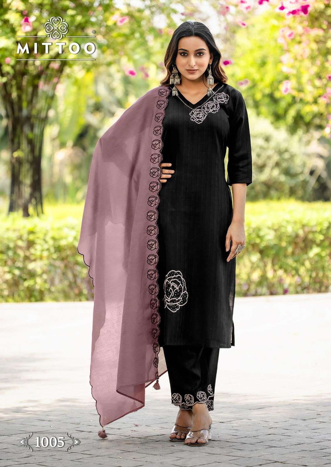 MITTOO PRESENTS ELITE FANCY VISCOSE KURTIS CATALOG WHOLESALER AND EXPORTER IN SURAT