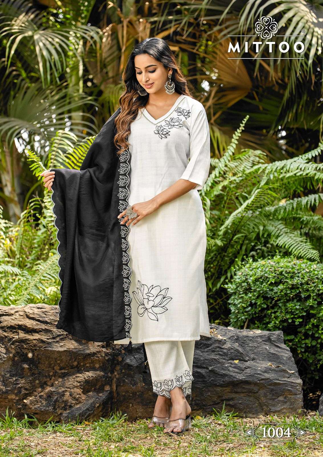 MITTOO PRESENTS ELITE FANCY VISCOSE KURTIS CATALOG WHOLESALER AND EXPORTER IN SURAT