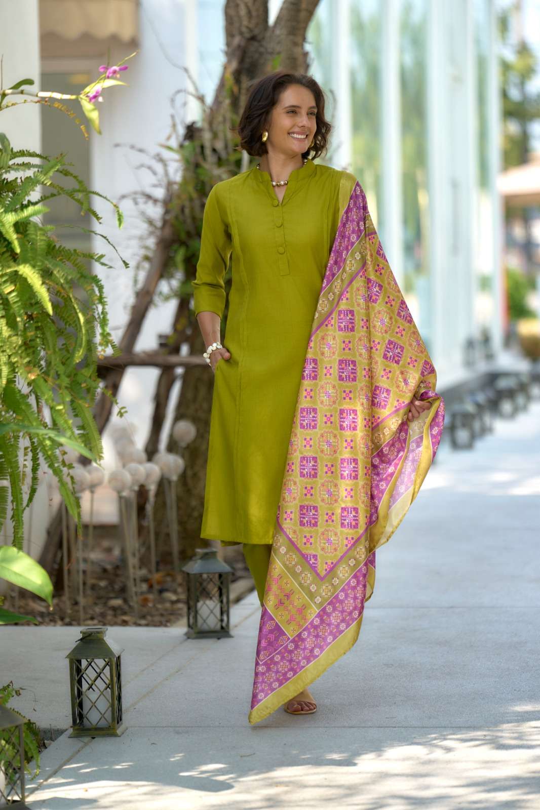 STH PRESENTS KRISHNA EXPORT DESIGNER FANCY KURTIS CATALOG WHOLESALER AND EXPORTER IN SURAT 