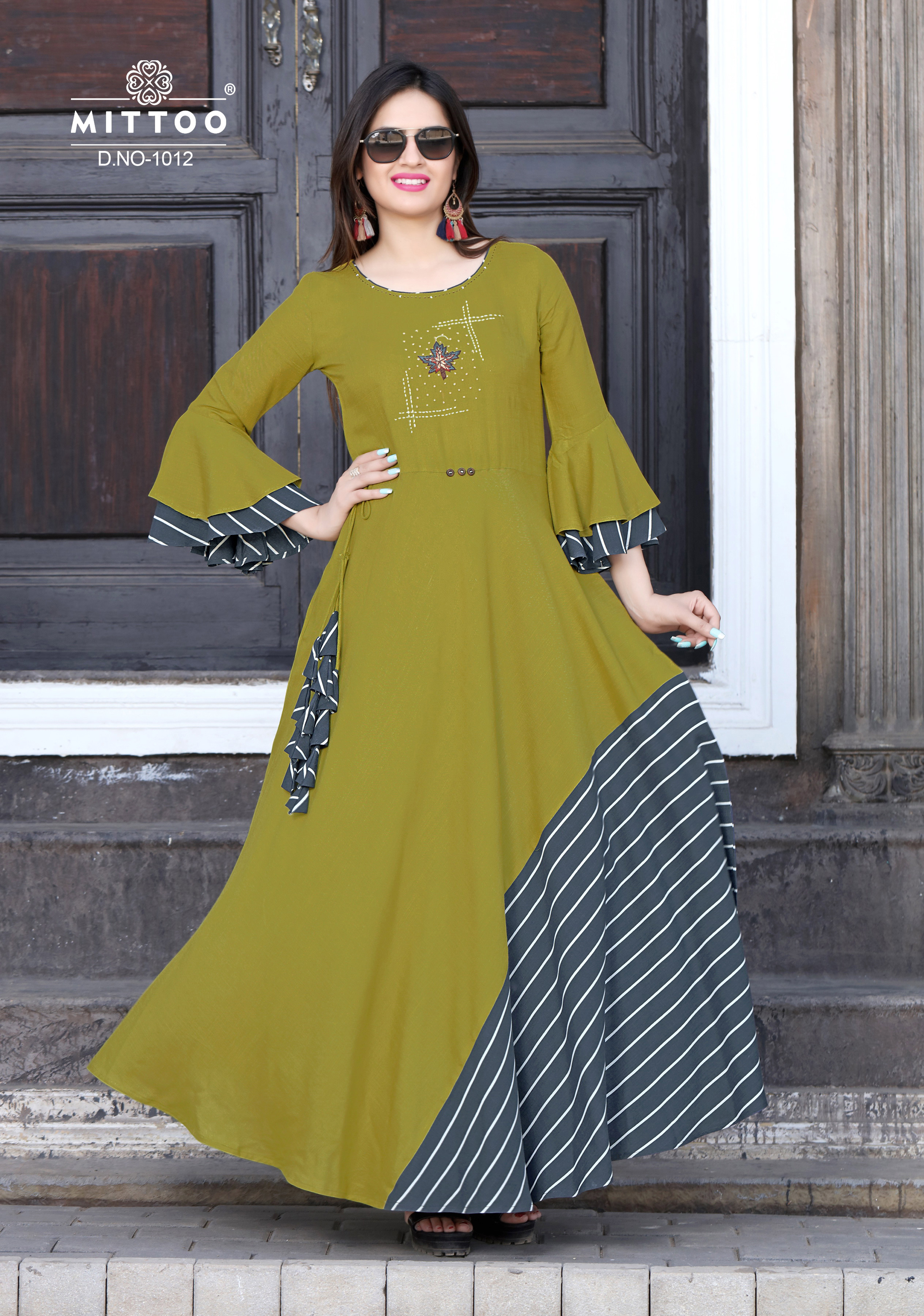 Mittoo Presents Leriya Vol 2 Handwork With Sleeve Pattern Gown Style ...