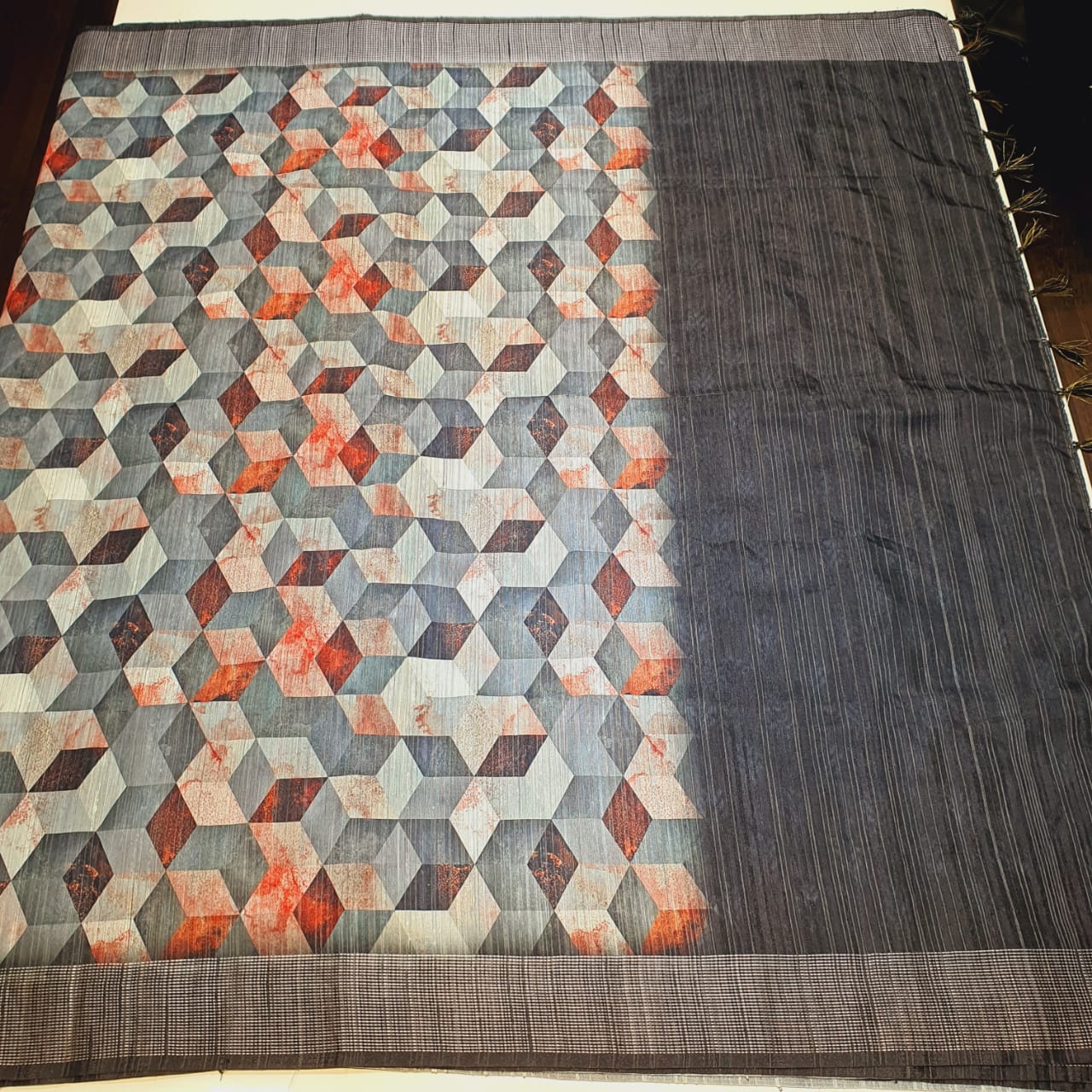 Maniyar Presents Neelam Silk Linen Batik Printed Sarees Collection At Wholesale