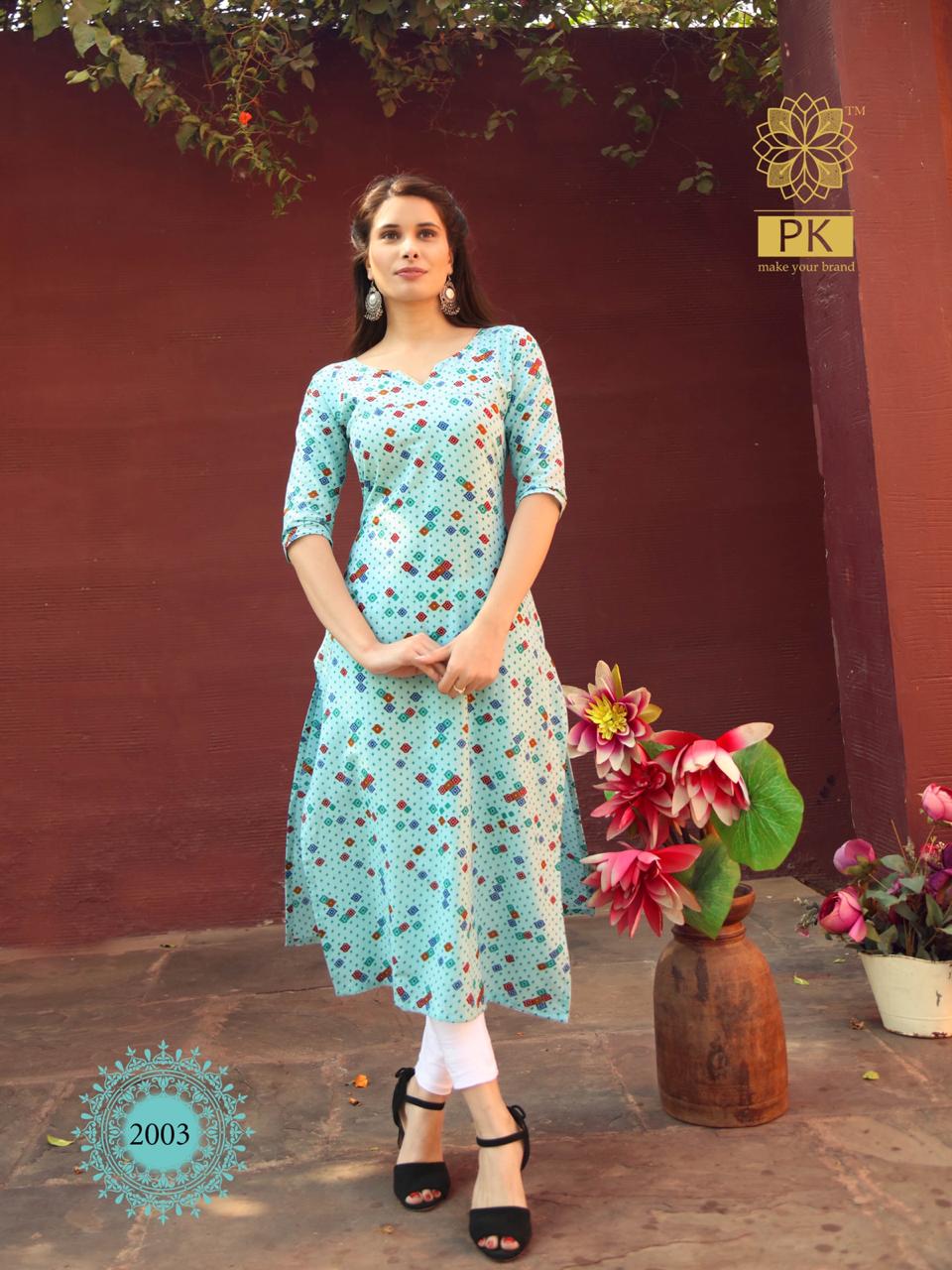 Buy online Women's Straight Kurta from Kurta Kurtis for Women by Showoff  for ₹520 at 68% off | 2024 Limeroad.com