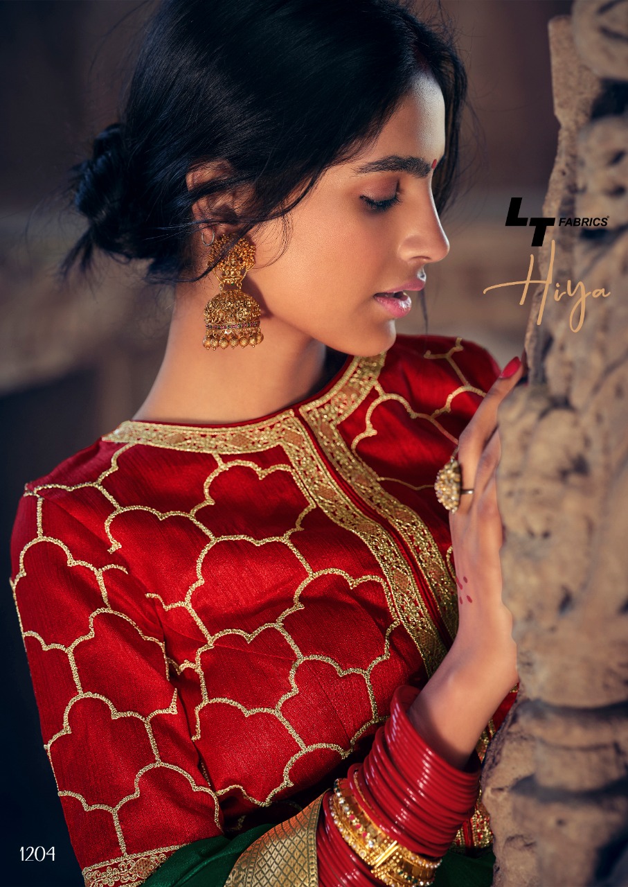 Lt Sarees Presents Hiya Beautiful Vichitra Silk Simple Elegant Looks Heavy Blouse Concept Sarees Catalogue Wholesaler
