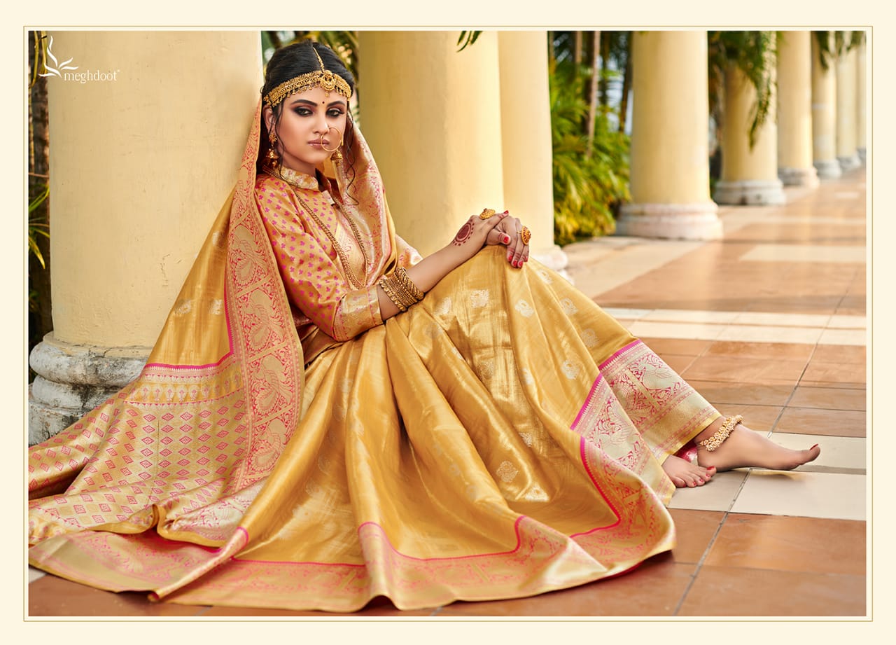 Maghdoot Presents Kanjivaram Heavy Exclusive Designer Kanjivaram Silk Sarees Cataloge Wholesaler